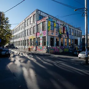 2* Hotel Fabrika Hostel&suites